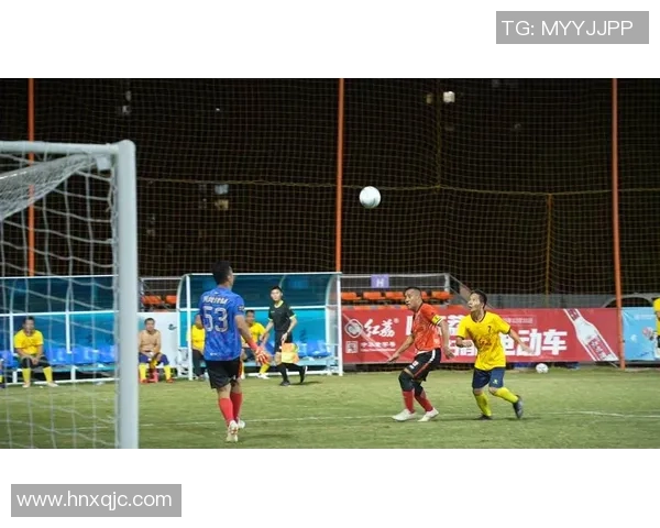 聚焦未退役足球球星：他们如何在职业生涯巅峰持续书写传奇