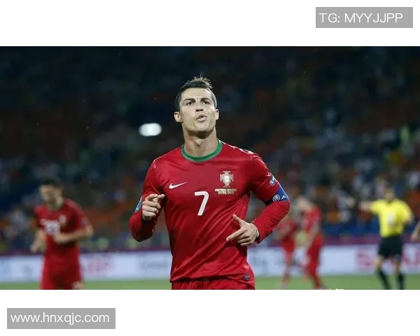 足坛传奇之路：从少年天才到全球偶像C罗足球编年史球星卡解读