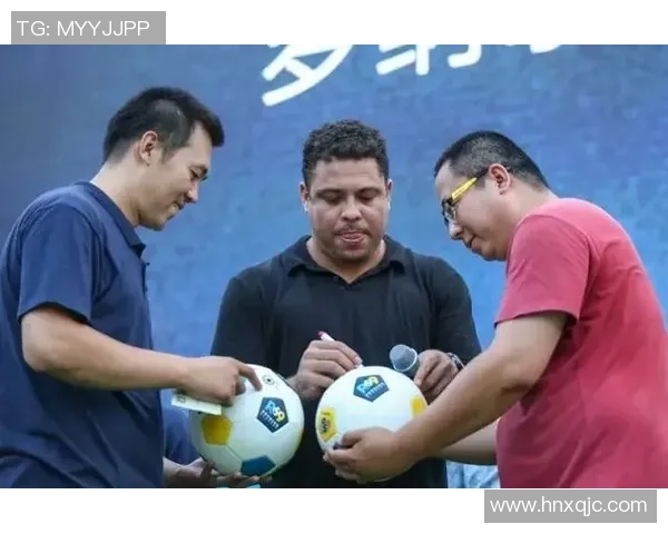 足球巨星闪耀登场 全新赛季豪华阵容引爆球迷热情